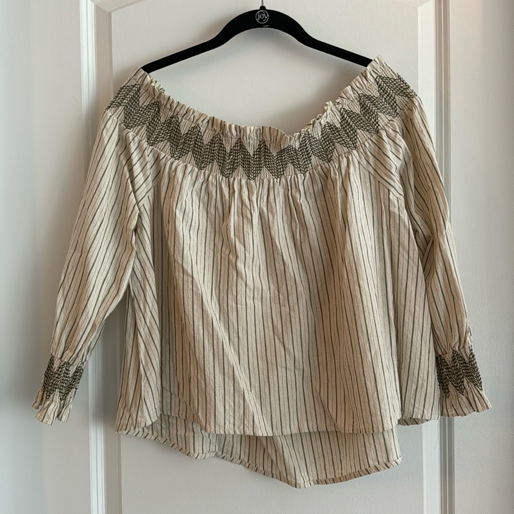 Off-Shoulder Long Sleeve Paper Shirt